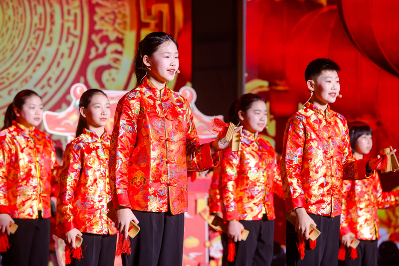 北京市大兴区第二届校园春晚上演。大兴区教育融媒体中心供图